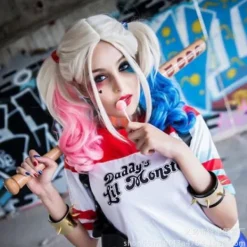 Serietidningar - polyester Harley Quinn peruk (vuxen) Två överdrag: ett rosa a[GKS]><noscript><img width=